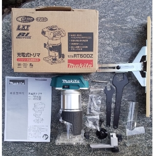 マキタ(Makita)のマキタ 18V トリマー RT50DZ(工具/メンテナンス)