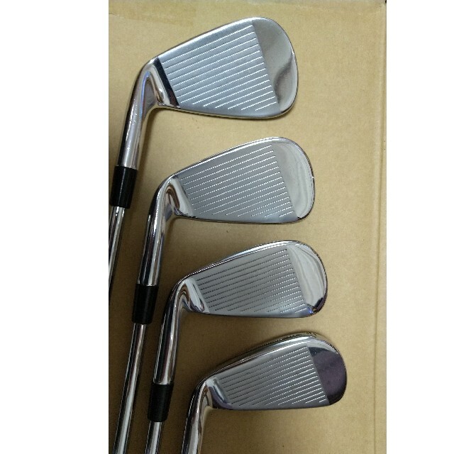 TaylorMade SLDRアイアン 8本セット（5〜9、P、A、S）
