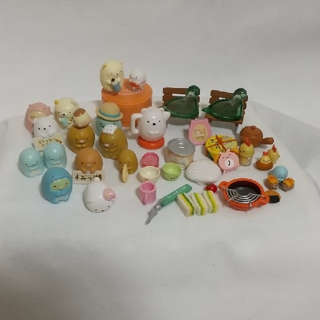 すみっコぐらし フィギュアセット エンタメ/ホビーのおもちゃ/ぬいぐるみ(キャラクターグッズ)の商品写真