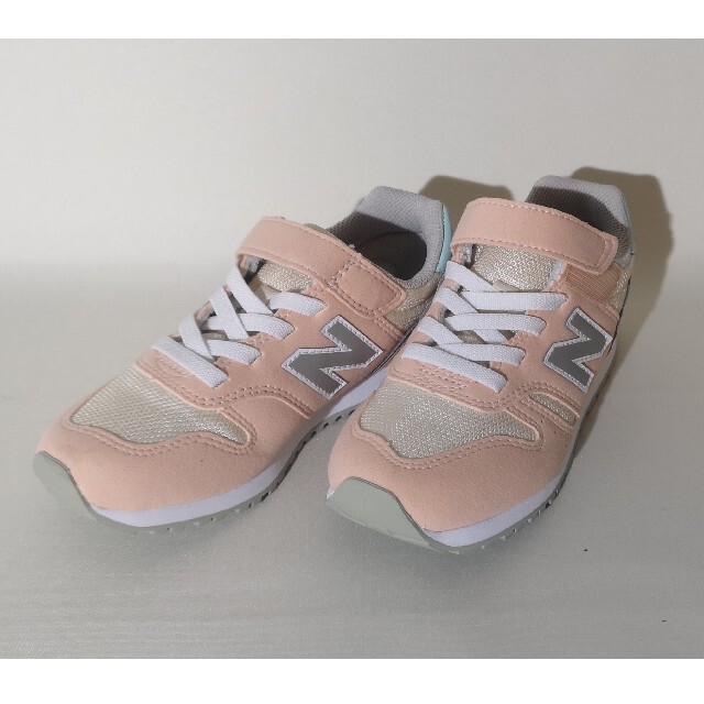 New Balance(ニューバランス)のNew balance キッズ スニーカー 19.0cm ピンク キッズ/ベビー/マタニティのキッズ靴/シューズ(15cm~)(スニーカー)の商品写真