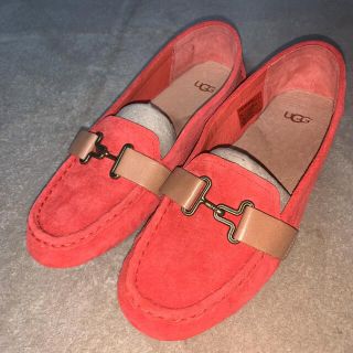 アグ(UGG)のUGG  ローファー(ローファー/革靴)