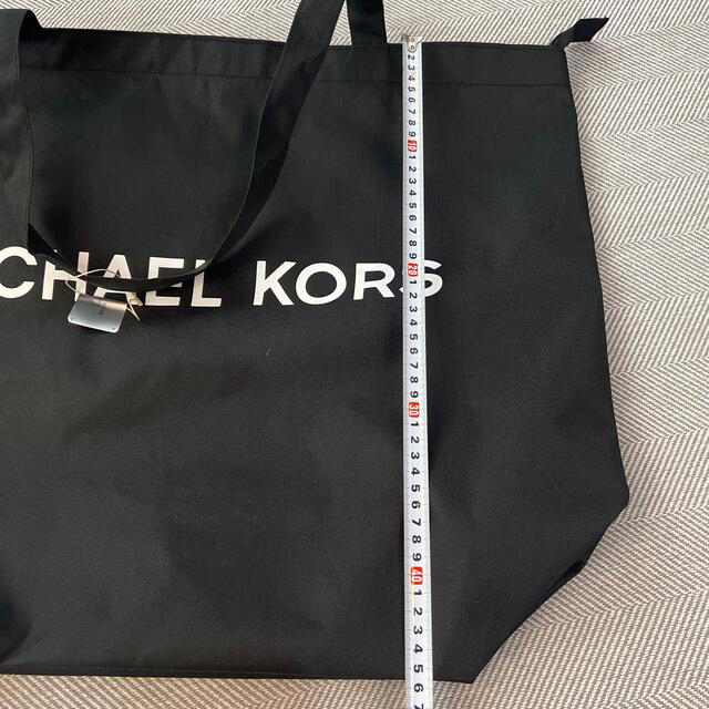 Michael Kors(マイケルコース)のマイケルコース　トートバッグ大小2個セット レディースのバッグ(トートバッグ)の商品写真