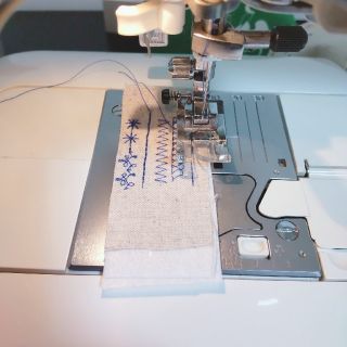キョン様専用 JUKI 刺繍ミシン jureve HZL-010N 刺繍機付き