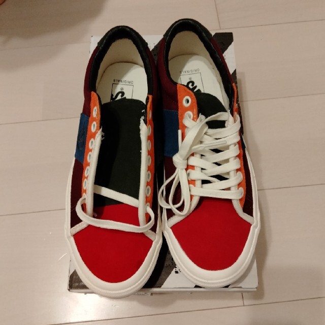 VANS(ヴァンズ)のvans スエードスニーカー　新品未使用 レディースの靴/シューズ(スニーカー)の商品写真