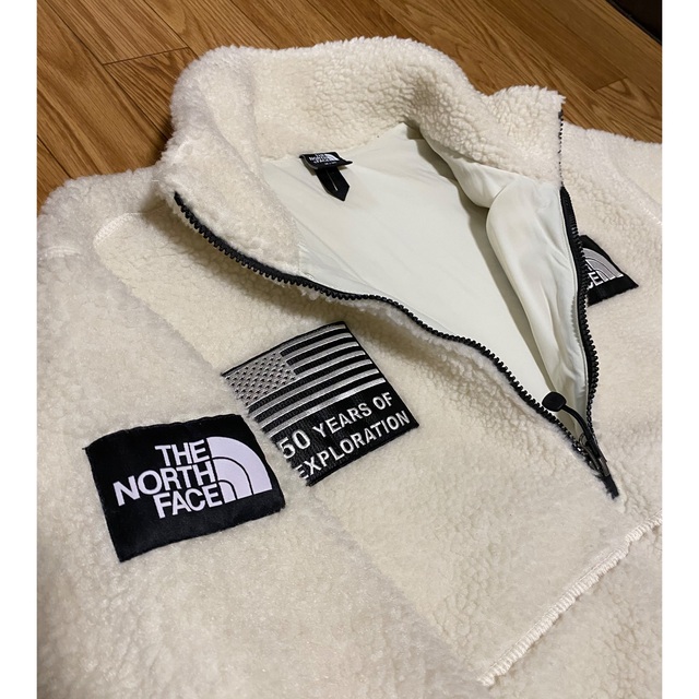 THE NORTH FACE(ザノースフェイス)の【ここち様専用】ノースフェイス　フリース　韓国50周年限定 メンズのジャケット/アウター(カバーオール)の商品写真