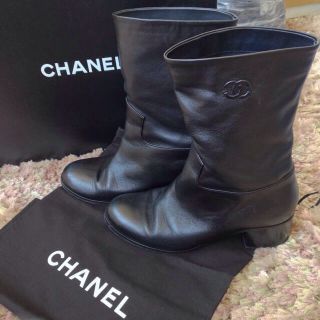 シャネル(CHANEL)の❤︎T☆mamaさま専用❤︎(ブーツ)