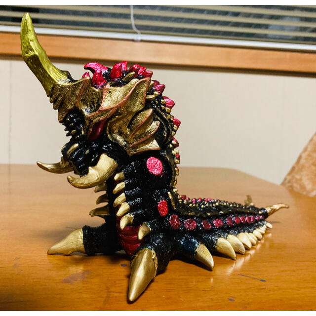 セブンイレブン 冬ギフト 2024 ゴジラ怪獣 バトラ リペイントの通販 by 紙飛行機羽羽s shop|ラクマ モスラ