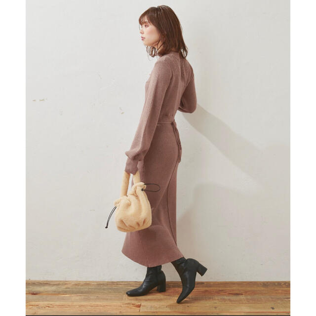 natural couture(ナチュラルクチュール)の美品★ニットワンピ★natural couture レディースのワンピース(ロングワンピース/マキシワンピース)の商品写真