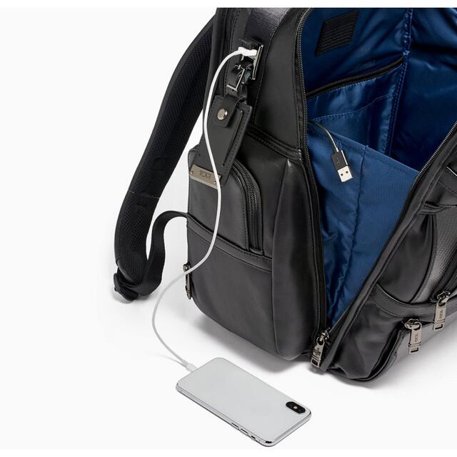 TUMI - 【未使用】TUMI Alpha3 最高峰カーボン/レザー ブリーフパック