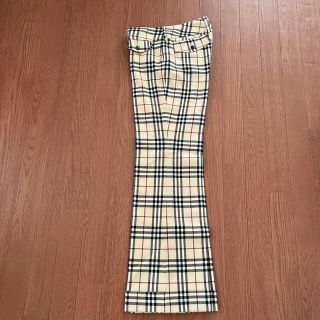 バーバリーブルーレーベル(BURBERRY BLUE LABEL)のバーバリー　ブルーレーベル　新品未使用　チェックパンツ　サイズ38(その他)