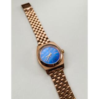 ニクソン(NIXON)の【電池新品の美品】NIXONのSMALL TIME TELLER 綺麗なブルー②(腕時計)