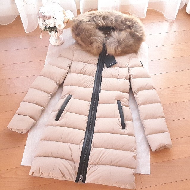 MONCLER - *新品* マッカージュ ダウン コート モンクレール タトラス