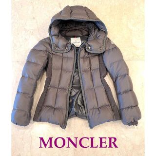 モンクレール(MONCLER)の新春セール　美品　MONCLER モンクレール　ダウンジャケット　グレー(ダウンジャケット)