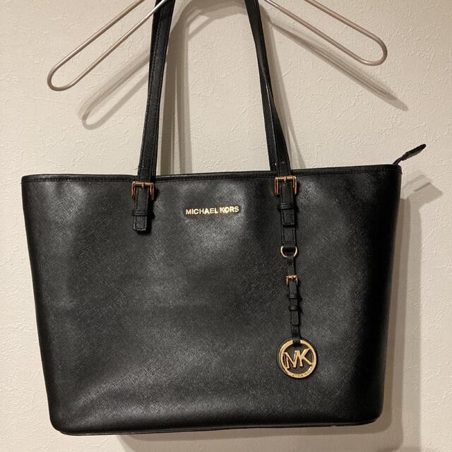 MICHAEL KORS - 【美品】マイケルコース トートバッグ バンドバッグ A4サイズ可 黒 大きめ