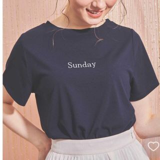 ノエラ(Noela)のnoela サンデー Tシャツ　ネイビー　新品未使用(Tシャツ/カットソー(半袖/袖なし))