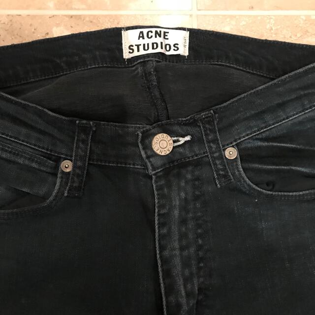 ACNE(アクネ)のアクネ・ストゥディオ　デニムパンツ メンズのパンツ(デニム/ジーンズ)の商品写真