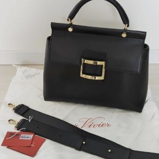 ROGER VIVIER - Roger Vivier ロジェヴィヴィエ 紙袋 ショッパーの通販 by HTMT’s shop｜ロジェ