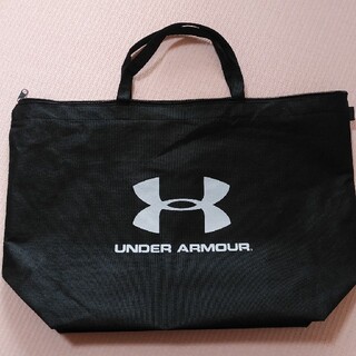 アンダーアーマー(UNDER ARMOUR)のアンダーアーマー　2022 福袋の外袋(ショップ袋)