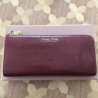 ミュウミュウ(miumiu)のmiumiu L字ファスナー財布(財布)