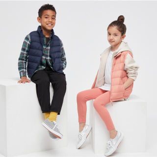 ユニクロ(UNIQLO)のUNIQLO ユニクロ　ライトウォームパデットベスト(ジャケット/上着)