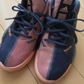 アシックス(asics)のアシックスasicsバスケットシューズ22センチ美品です。(スニーカー)