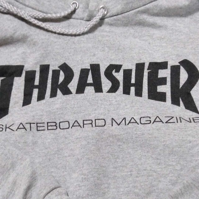 値下げ THRASHER パーカーLサイズ