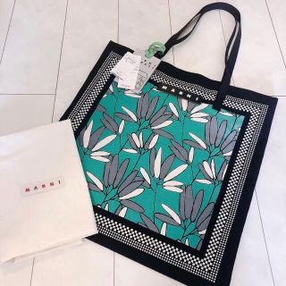 Marni   新品 マルニ マルニマーケット バンダナトート 限定 希少