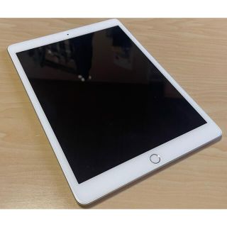 アイパッド(iPad)のiPad wifi 128G 第七世代　整備済製品　美品　シルバー(タブレット)