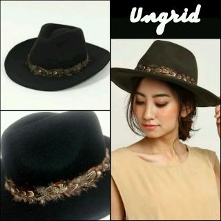 アングリッド(Ungrid)の新品　Ungrid　フェザー付きハット(ハット)