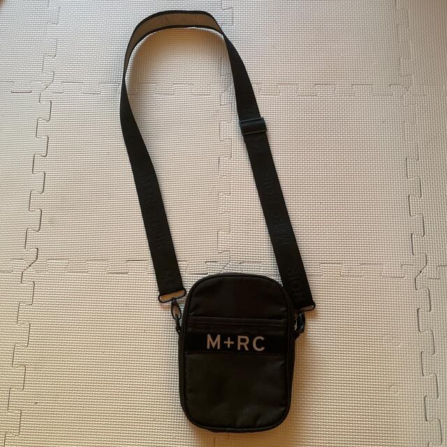 M+RC NOIR ショルダーバッグ メンズのバッグ(ショルダーバッグ)の商品写真