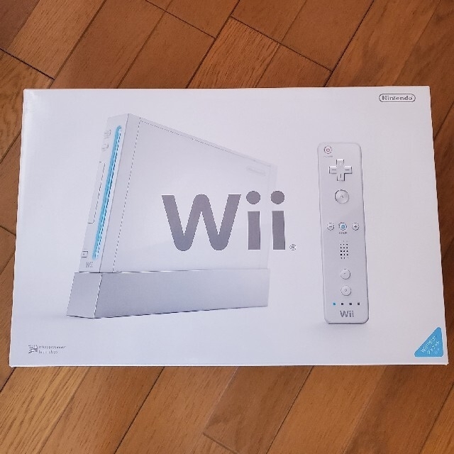 Wii(ウィー)の任天堂 Wii 本体 超美品 エンタメ/ホビーのゲームソフト/ゲーム機本体(家庭用ゲーム機本体)の商品写真