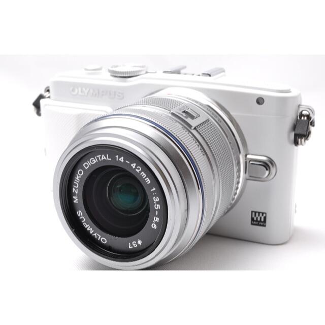 joycamera❤️スタイリッシュなホワイト♪❤️オリンパス OLYMPUS PEN E-PL6