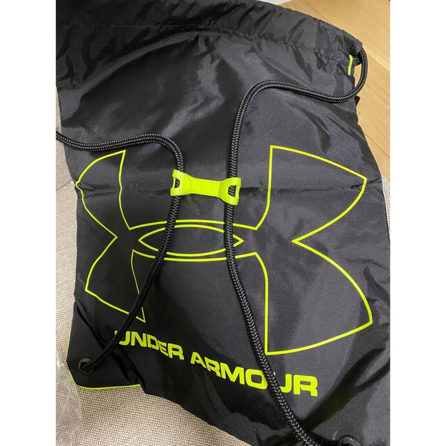UNDER ARMOUR(アンダーアーマー)のアンダーアーマー　ナップサック メンズのバッグ(バッグパック/リュック)の商品写真