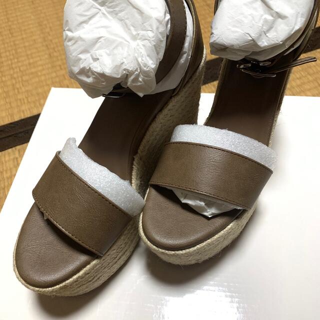 GYDA(ジェイダ)のgyda ヒール新品　S 値下げ レディースの靴/シューズ(ハイヒール/パンプス)の商品写真