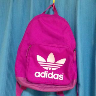 アディダス(adidas)のadidas 専用出品(リュック/バックパック)