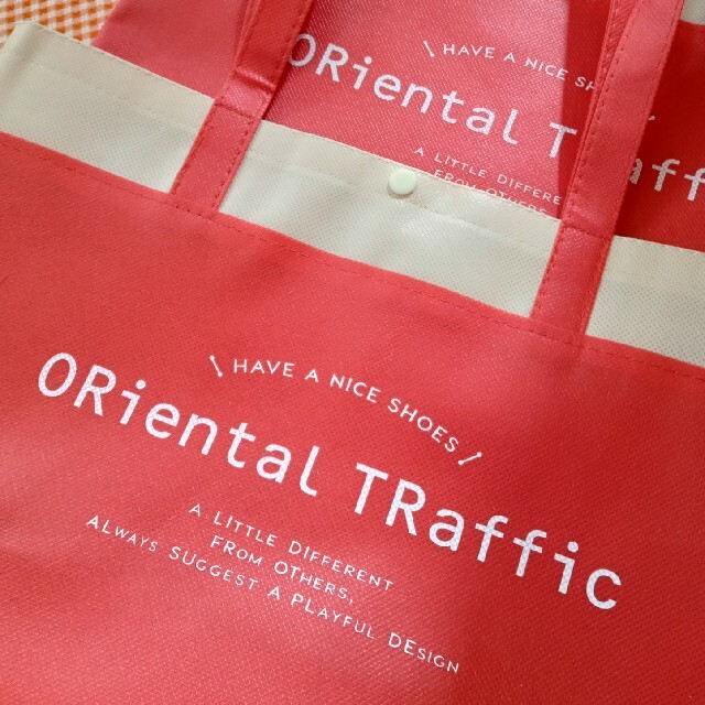 ORiental TRaffic(オリエンタルトラフィック)のオリエンタルトラフィック 不織布ショルダーバッグ 2枚セット レディースのレディース その他(その他)の商品写真