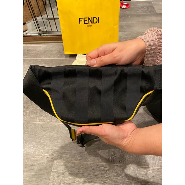 FENDI(フェンディ)のFENDI フェンディ バッグ ショルダーバッグ メンズのバッグ(ショルダーバッグ)の商品写真