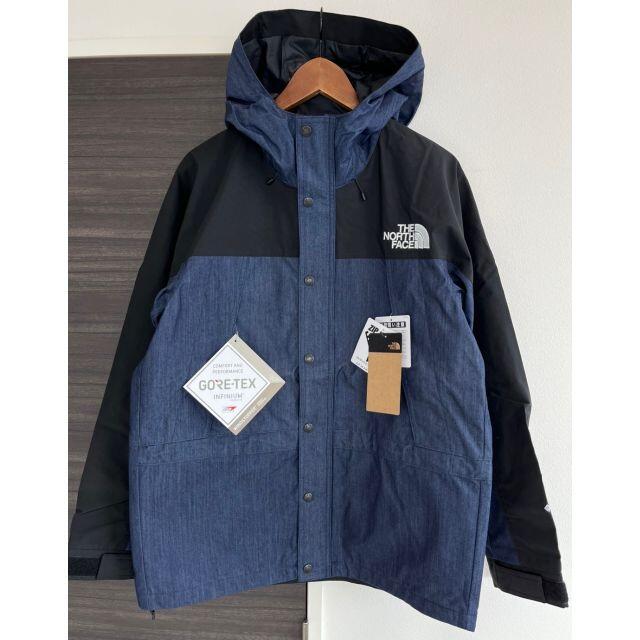 THE NORTH FACE(ザノースフェイス)の最安値！新品 ノースフェイス デニム マウンテンライト ジャケット SIZE Ｍ メンズのジャケット/アウター(マウンテンパーカー)の商品写真