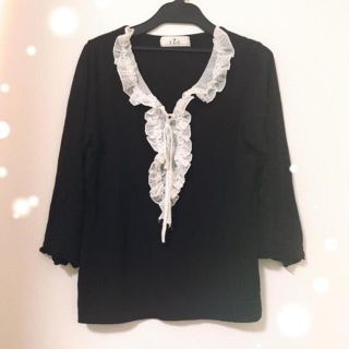 トッコ(tocco)の新品♡ILCフリルリボンカットソー黒(カットソー(長袖/七分))