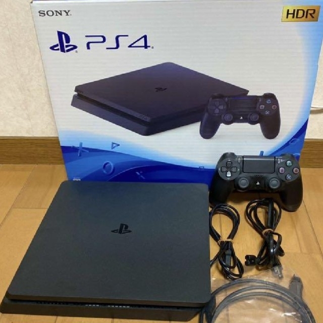 PlayStation4 本体　500GB CUH-2200A B01