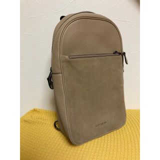 COACHコーチ　レザーメッセンジャーバッグN2 M2061-C1072ベージュ