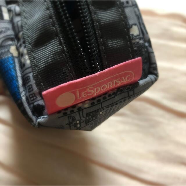 LeSportsac(レスポートサック)のサンリオ × LeSportsac ポーチ レディースのファッション小物(ポーチ)の商品写真