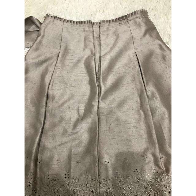 L'EST ROSE(レストローズ)のレストローズ　リボン付きフレアスカート レディースのスカート(ひざ丈スカート)の商品写真