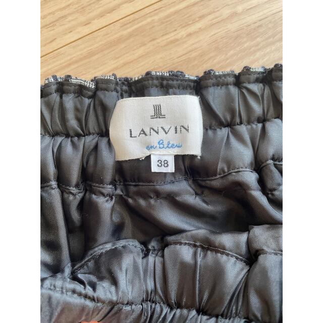 LANVIN en Bleu(ランバンオンブルー)のLANVIN en Bleuスカート  レディースのスカート(ひざ丈スカート)の商品写真