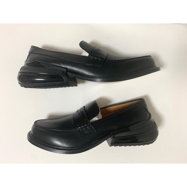 Maison Martin Margiela(マルタンマルジェラ)の新品《 メゾン マルジェラ 》Airbag ヒール ローファー 42 black メンズの靴/シューズ(その他)の商品写真