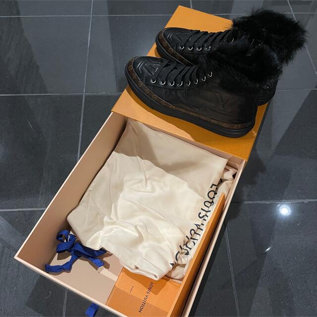 LOUIS VUITTON - ルイヴィトン ステラーライン スニーカー LOUIS VUITTON - ルイヴィトン ステラーライン スニーカー