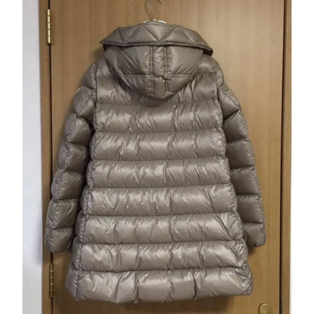 MONCLER(モンクレール)のモンクレール  レディース　サイズ0 スイエン　ダウンジャケット　ベージュ レディースのジャケット/アウター(ダウンジャケット)の商品写真