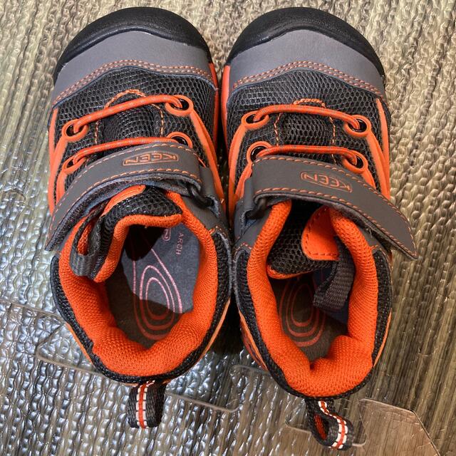 KEEN(キーン)のKEEN スニーカー13.5cm キッズ/ベビー/マタニティのベビー靴/シューズ(~14cm)(スニーカー)の商品写真