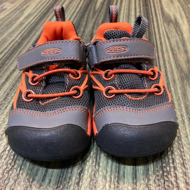 KEEN(キーン)のKEEN スニーカー13.5cm キッズ/ベビー/マタニティのベビー靴/シューズ(~14cm)(スニーカー)の商品写真