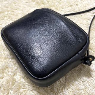 LOEWE - 美品 ロエベ レザー ショルダーバッグ アナグラム ゴールド